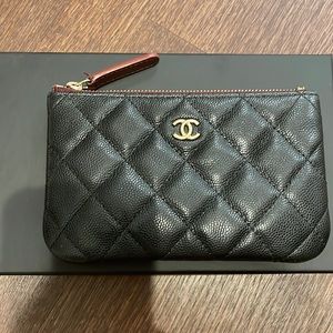 Chanel O case